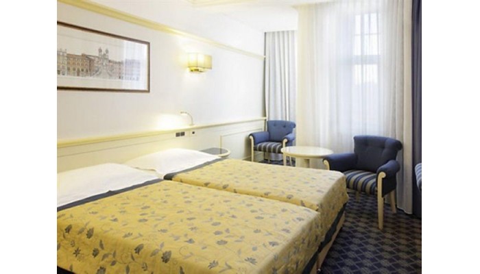 Hotel Nh Carlton poza 4