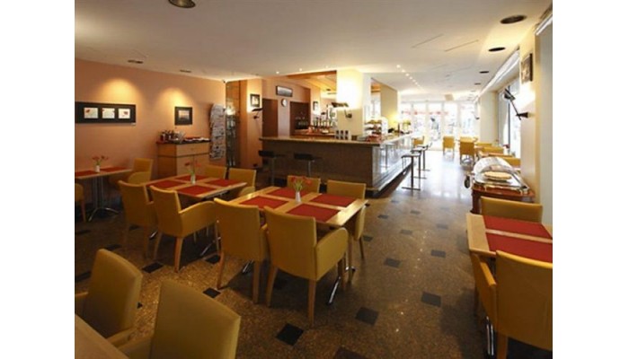 Hotel Nh Carlton poza 3