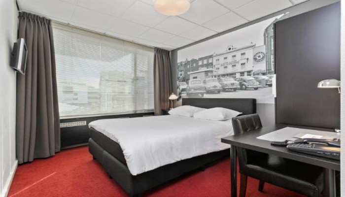 Hotel Crown Inn poza 3