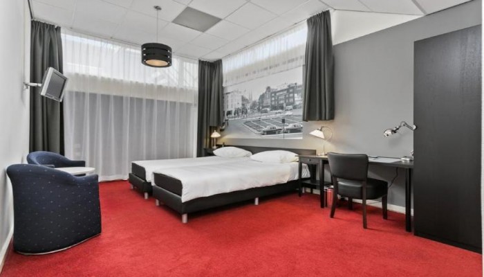 Hotel Crown Inn poza 9